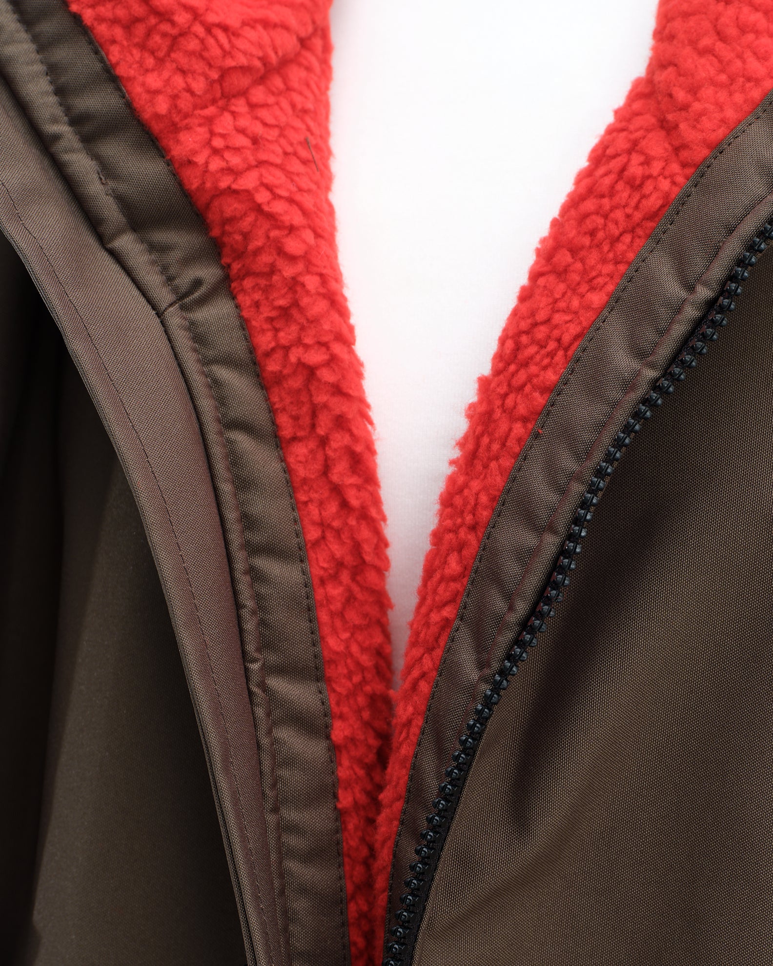 Redback Robe for riders, spectators and outdoor pursuits